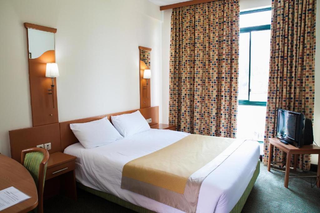 Gorillas Volcanoes Hotel Ruhengeri Dış mekan fotoğraf