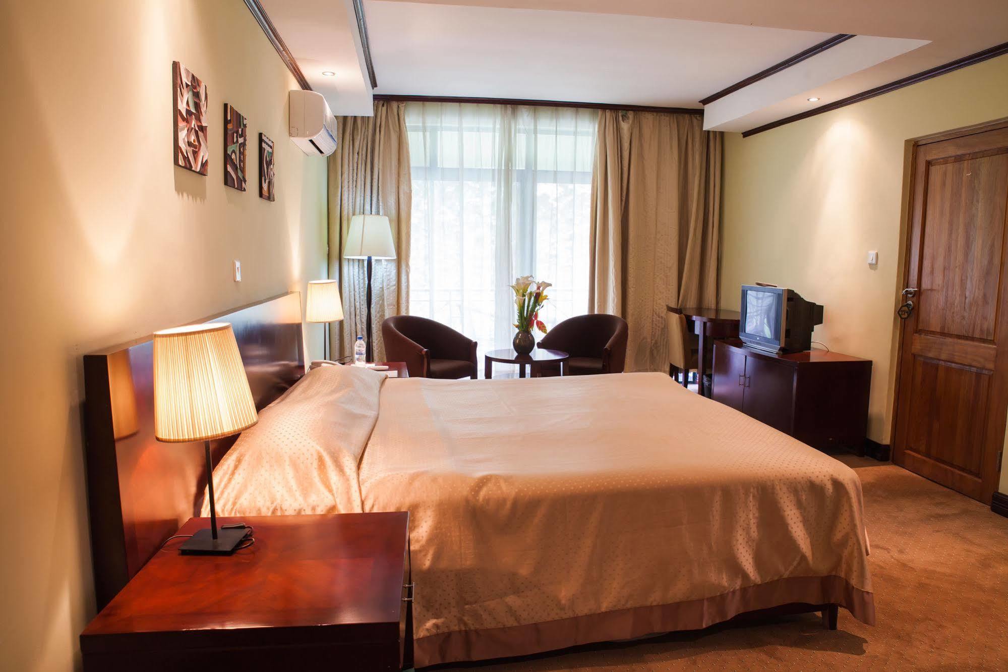 Gorillas Volcanoes Hotel Ruhengeri Dış mekan fotoğraf